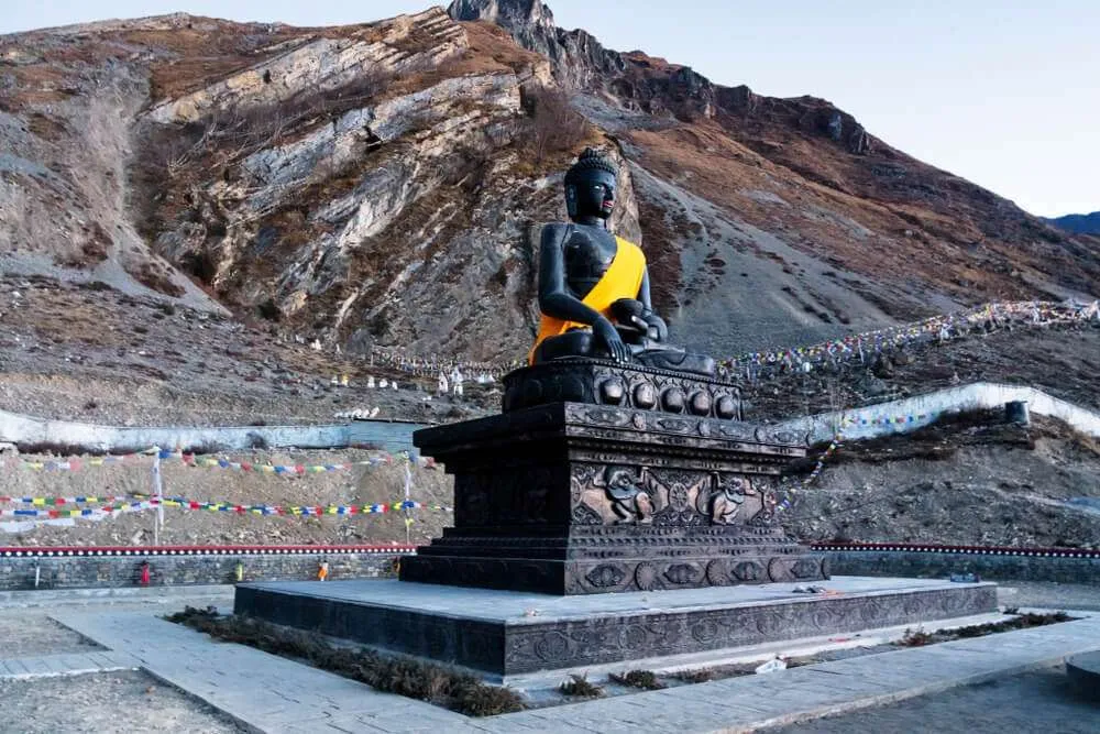 Buddhist Stupas and Monasteries near Muktinath – Meditation and Spiritual Centers in Nepal