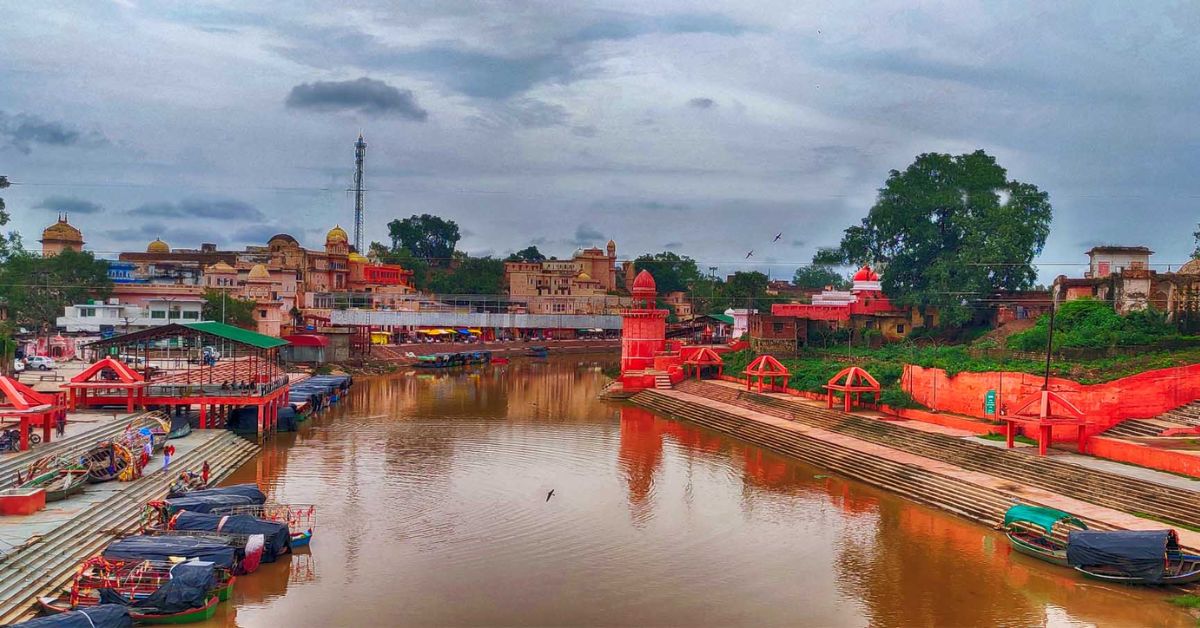 Ram Ghat in Chitrakoot on the banks of Mandakini River