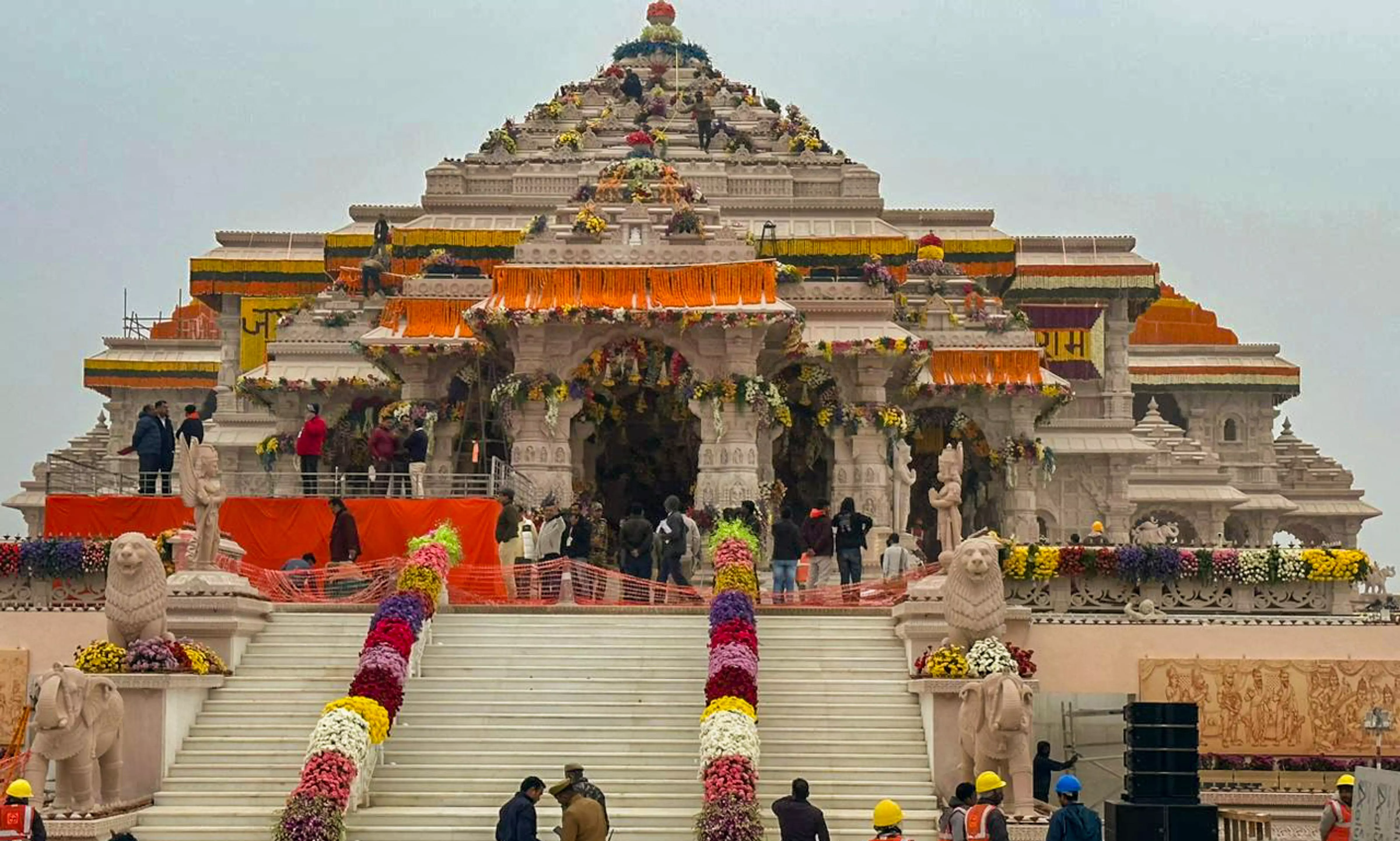 Ayodhya Ram Mandir and Varanasi Spiritual Tour