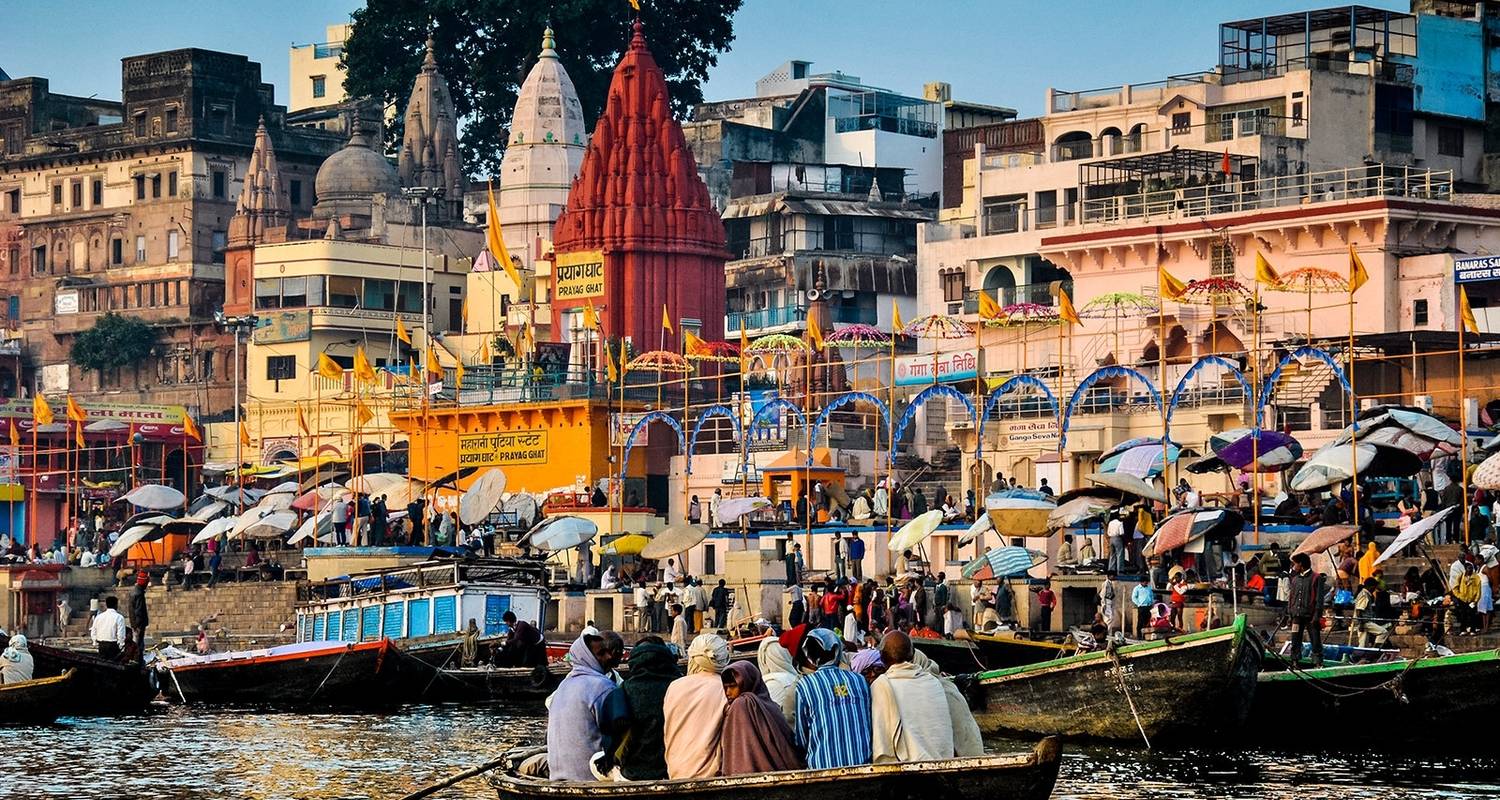 04 Nights / 05 Days Varanasi Prayagraj Ayodhya Tour - Ganga Aarti at Banaras Ghats
