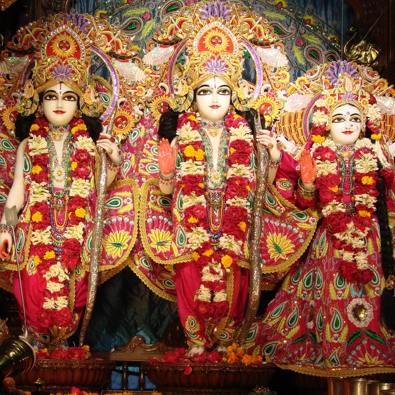 Idols of Lord Rama and Goddess Sita in Chitrakoot temple