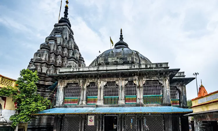 Vishnupad TEmple IN Gaya